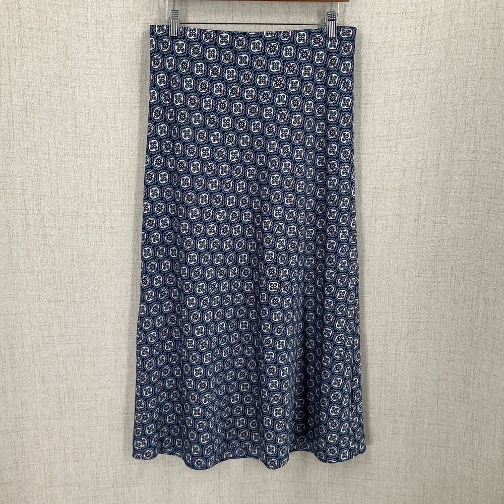LOFT Midi Skirt Womens Size M Navy Geometric Tile Boho Classic Preppy Modest